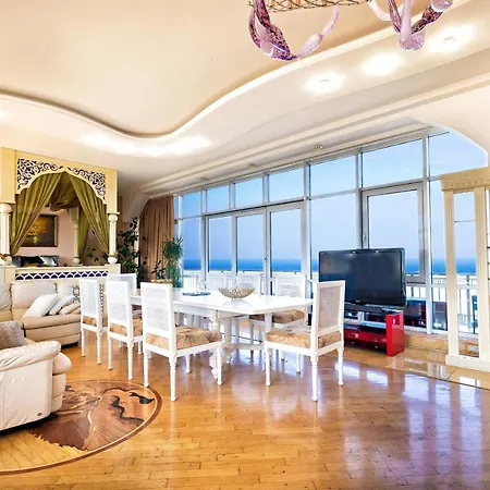 Arcadia Promenade Grand Odesa