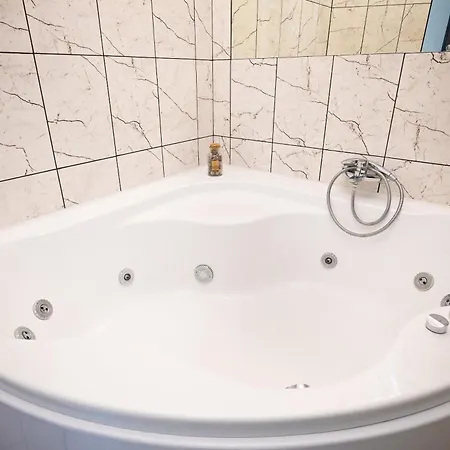 Arcadia Promenade Grand Daire *