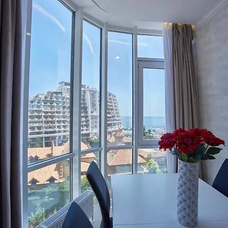 Arcadia Promenade Grand Apartment