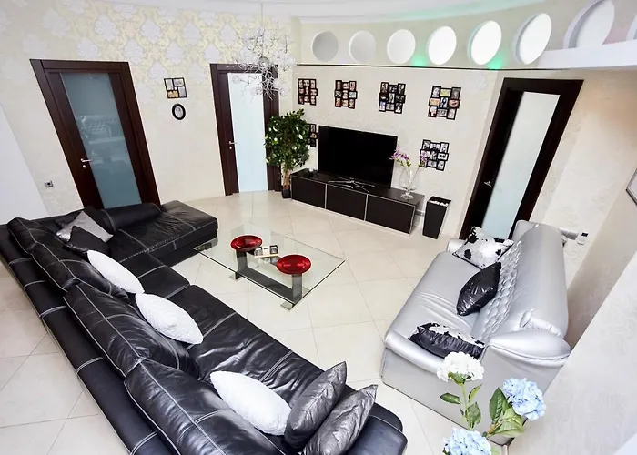 Arcadia Promenade Grand *