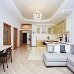 דירה Arcadia Promenade Grand אודסה